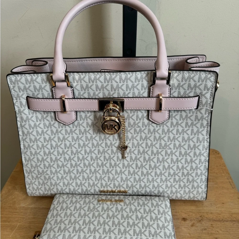 Michael Kors Hamilton w/Wallet